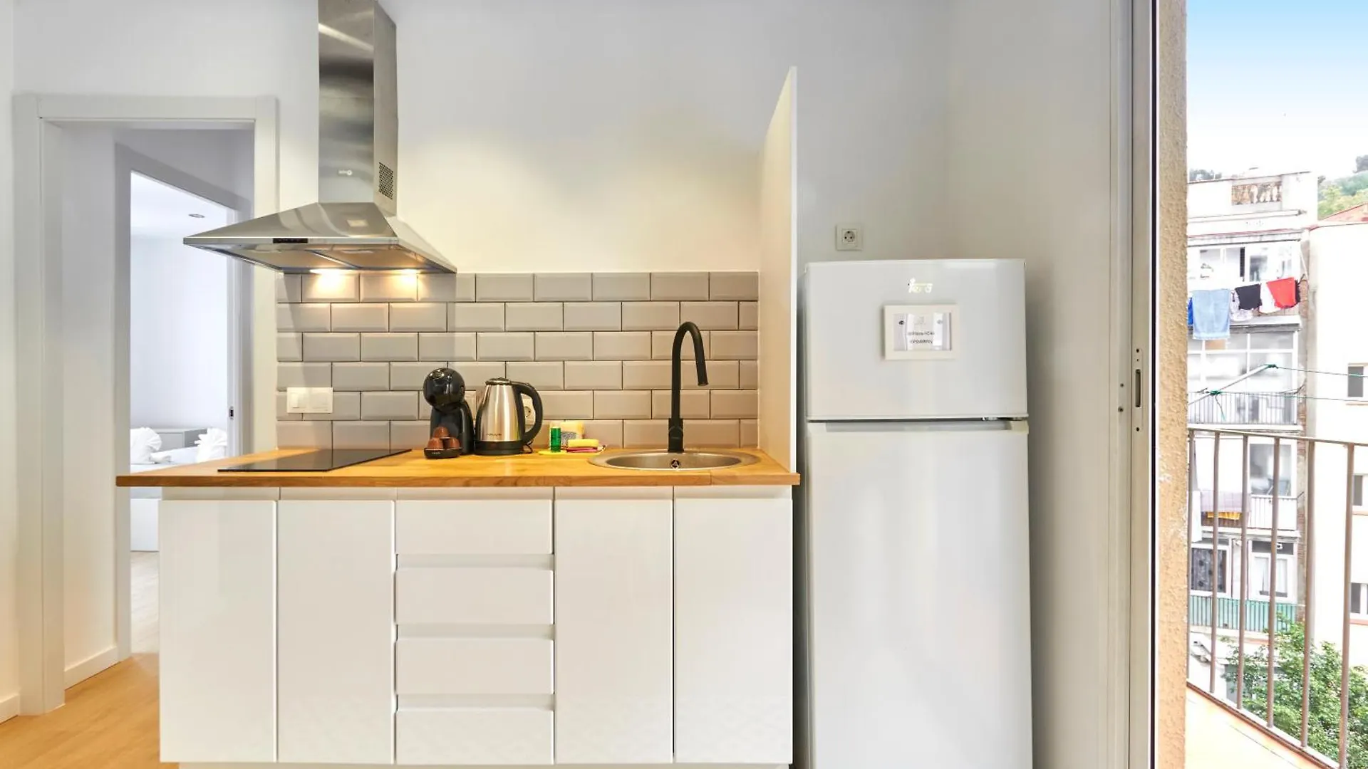 Ma Bright Apartment Next To Parc De Montjuic Barcelona