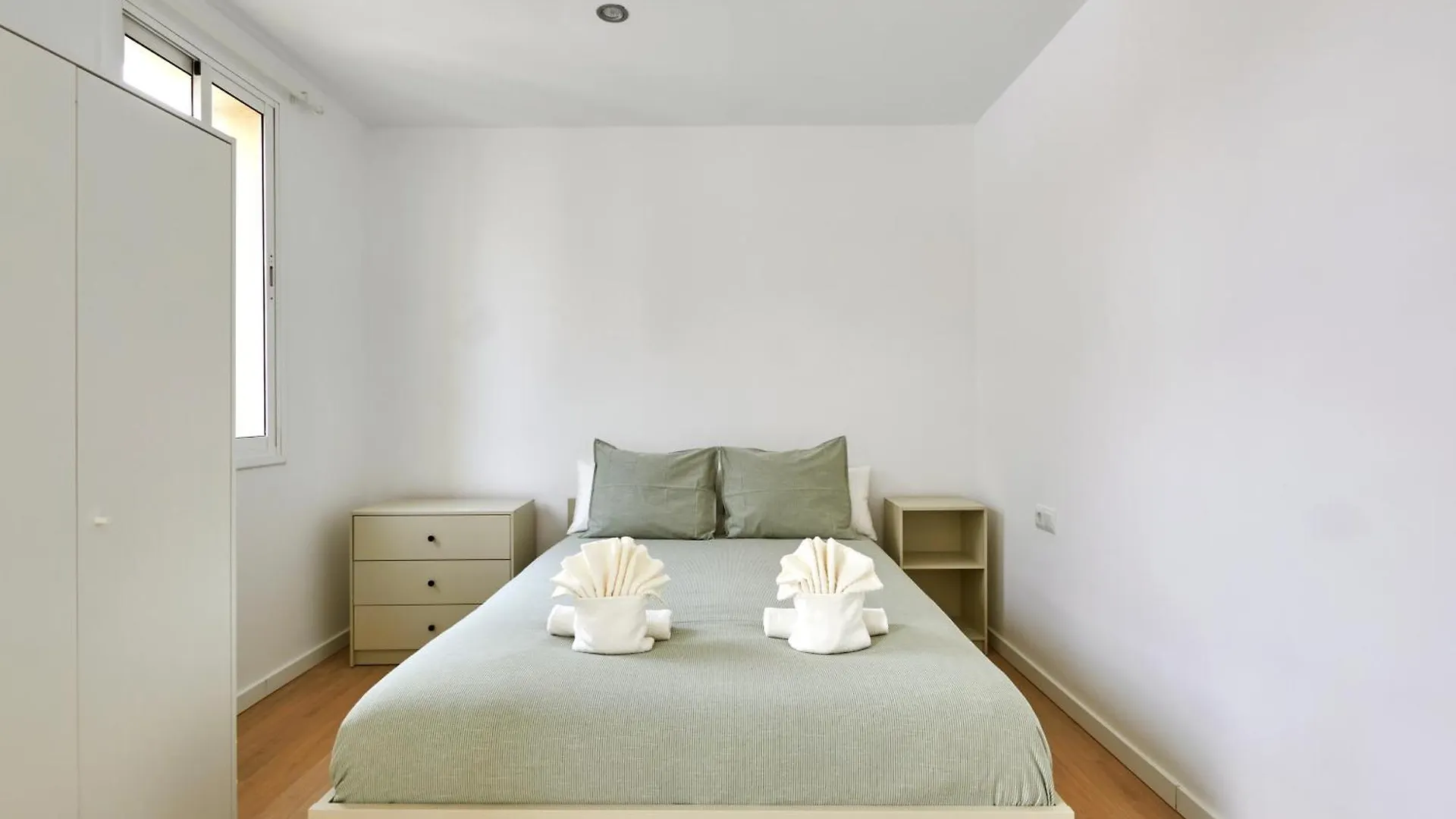 Ma Bright Apartment Next To Parc De Montjuic Spain