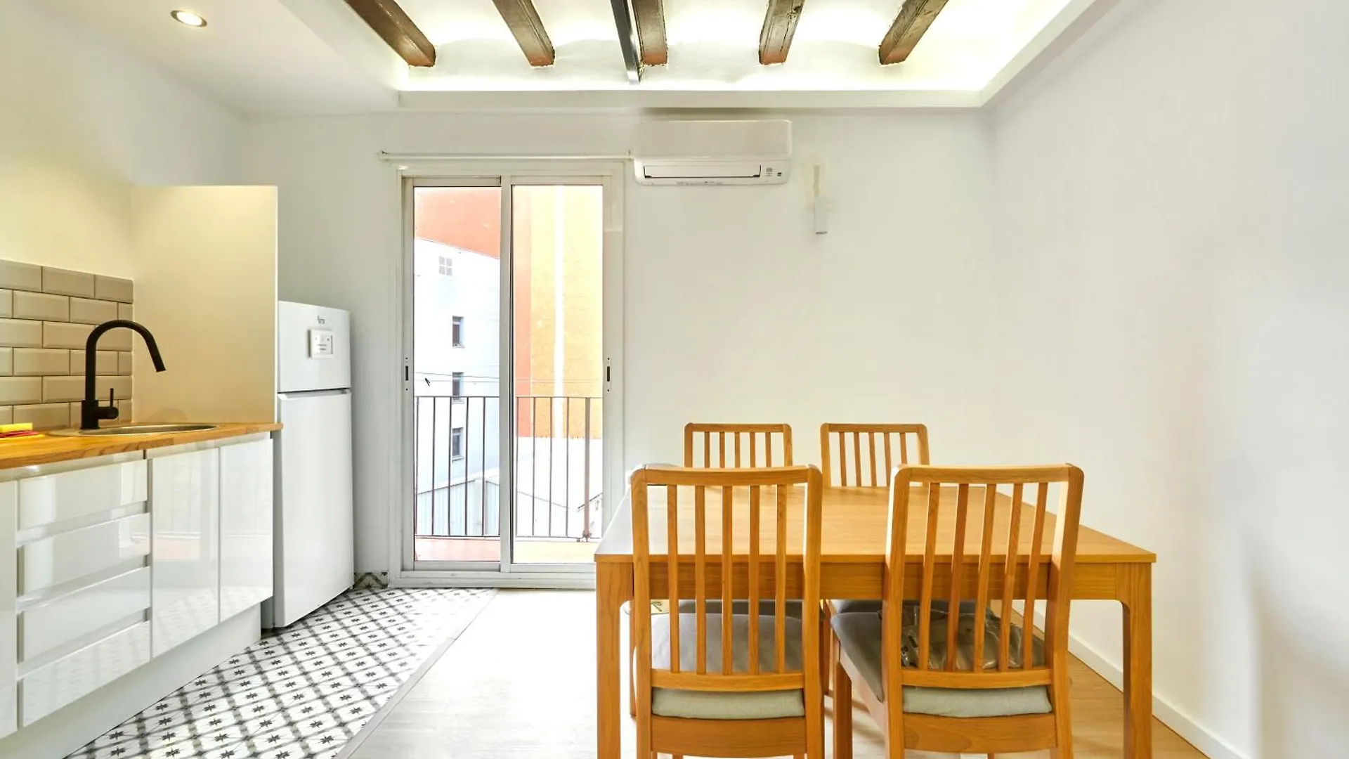 Ma Bright Apartment Next To Parc De Montjuic 0*, Barcelona Spain