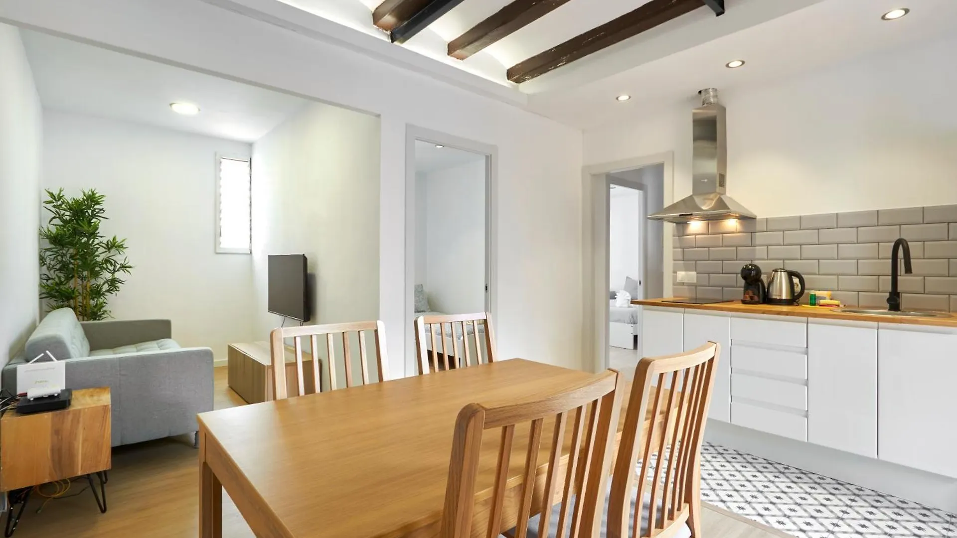 Ma Bright Apartment Next To Parc De Montjuic